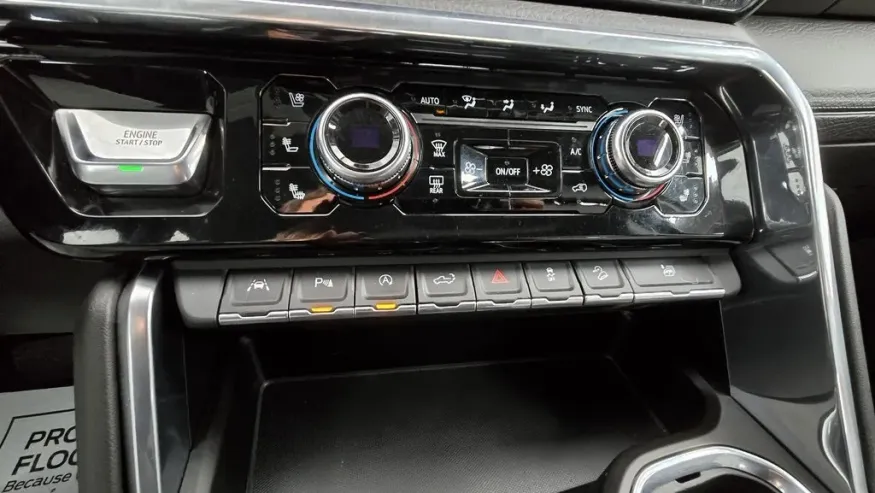 2023 GMC Sierra 1500 | Photo 23 of 31