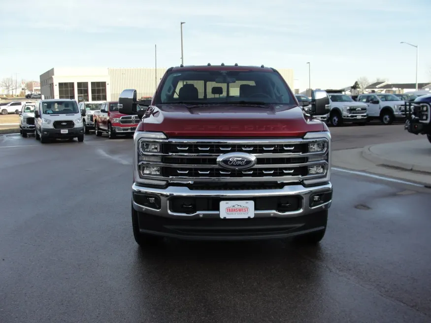 2026 Ford F-250 | Photo 8 of 13