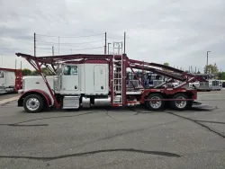 2023 Peterbilt 389 | Thumbnail Photo 8 of 21