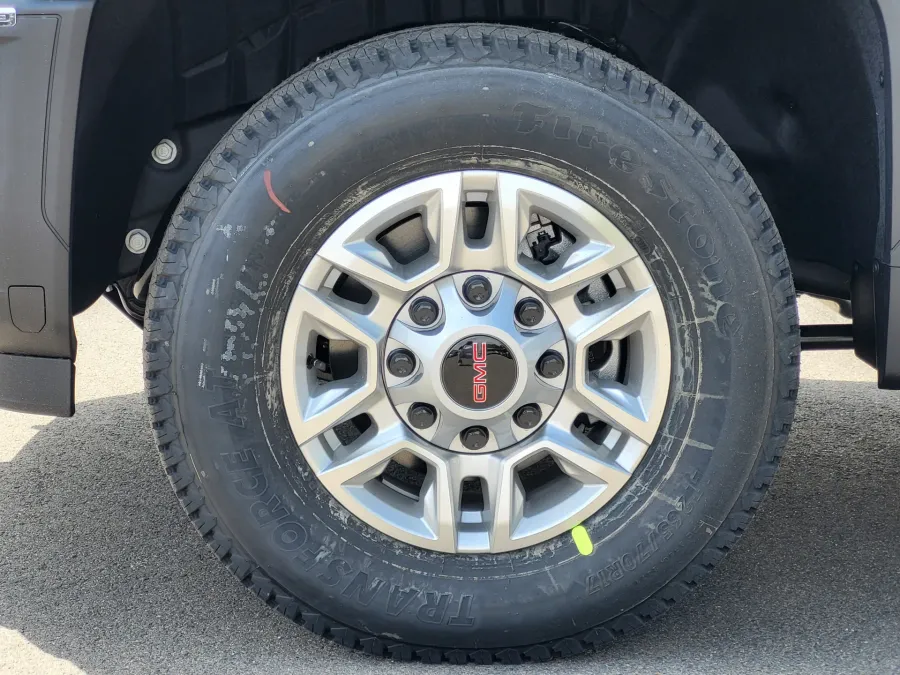 2026 GMC Sierra 2500HD Pro | Photo 9 of 24