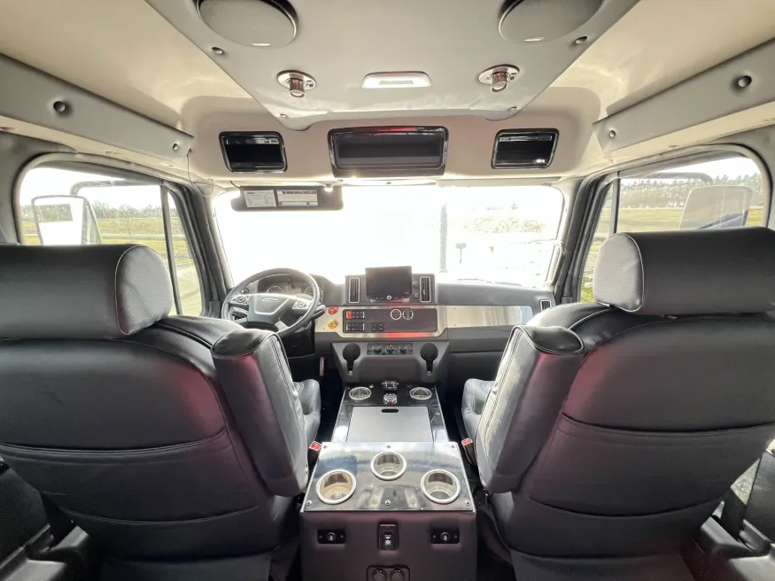 2024 Freightliner M2 106 Bolt | Photo 13 of 20