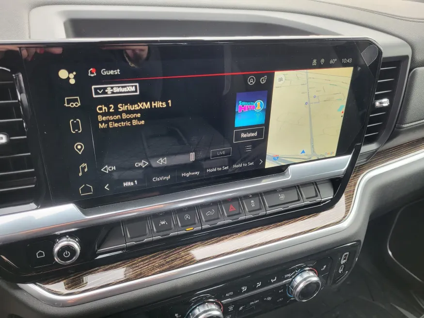 2026 GMC Sierra 1500 Elevation | Photo 13 of 23