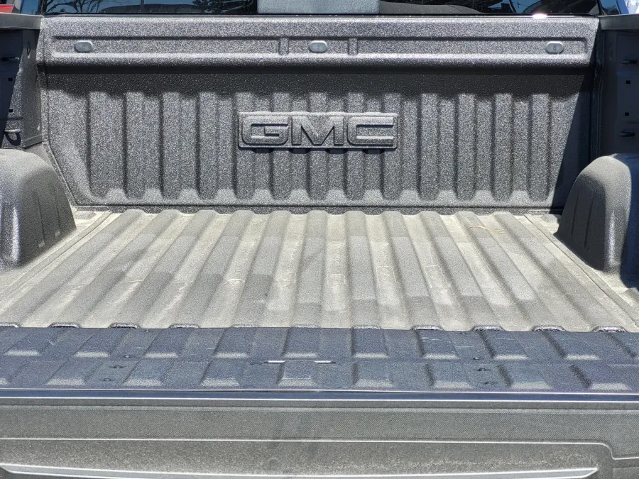 2026 GMC Sierra 1500 AT4X | Photo 25 of 27