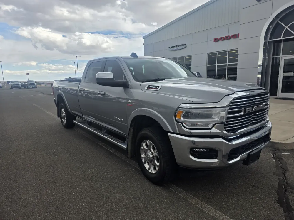 2022 RAM 3500 Laramie 4X4 Crew Cab LWB's photo