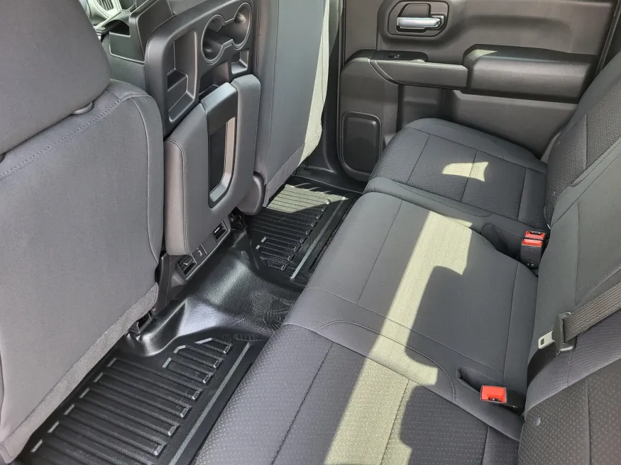 2026 GMC Sierra 2500HD Pro | Photo 21 of 24