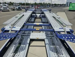2024 Peterbilt 389 | Thumbnail Photo 7 of 32