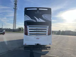 2026 Tiffin Zephyr 45PZ | Thumbnail Photo 6 of 39