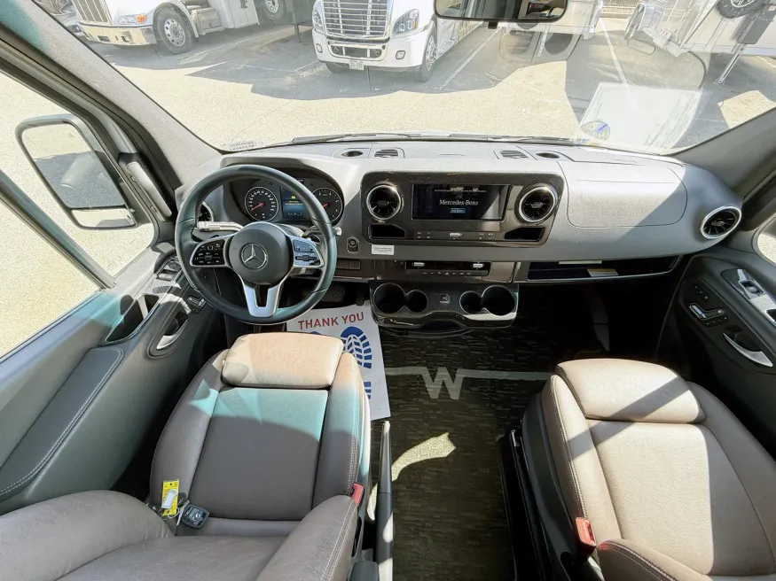 2022 Winnebago Era 70A | Photo 8 of 21