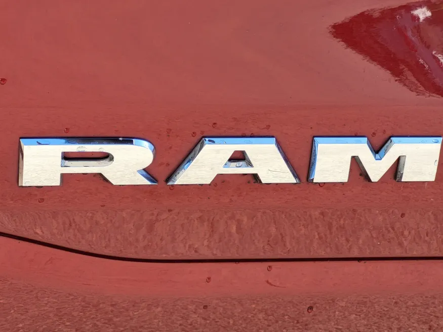2025 RAM 1500 Laramie | Photo 10 of 25
