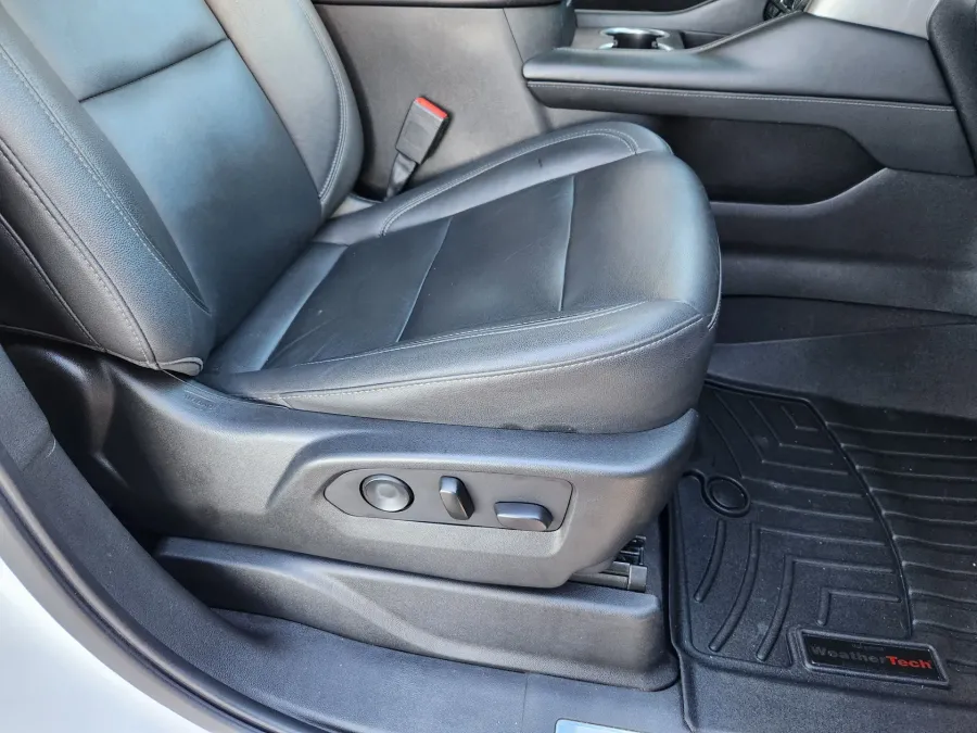 2021 Chevrolet Tahoe LT | Photo 19 of 29