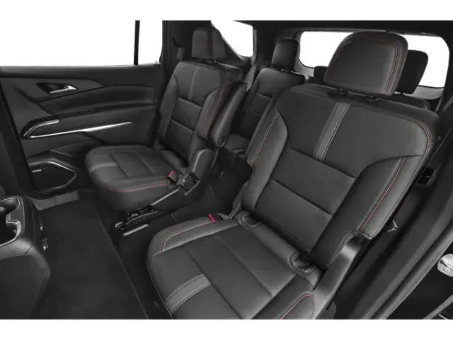 2024 Chevrolet Traverse | Photo 9 of 13