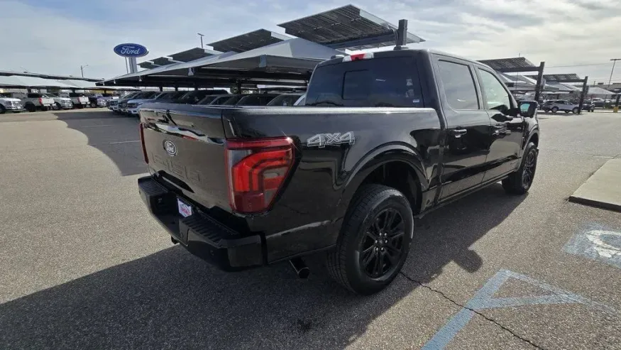 2024 Ford F-150 | Photo 8 of 35