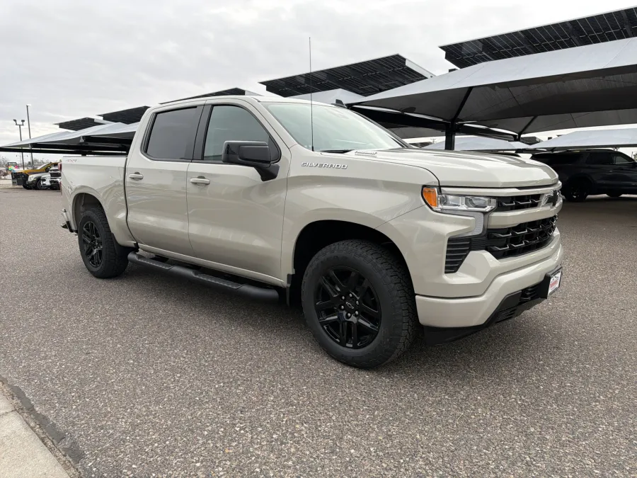 2026 Chevrolet Silverado 1500 RST | Photo 7 of 19