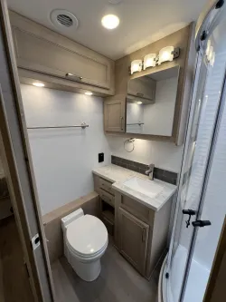 2026 Renegade Verona 40VBH | Thumbnail Photo 24 of 28