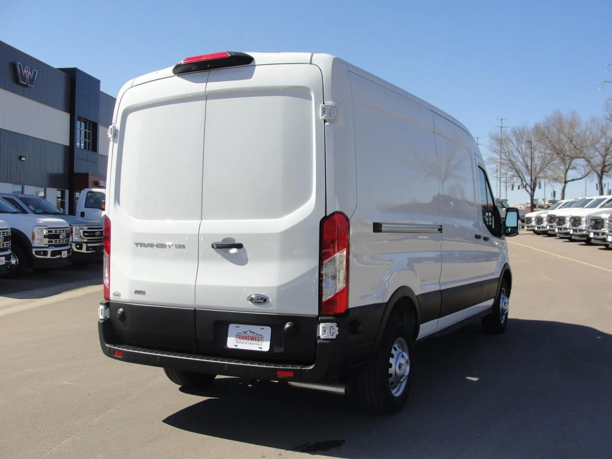 2024 Ford Transit | Photo 5 of 13