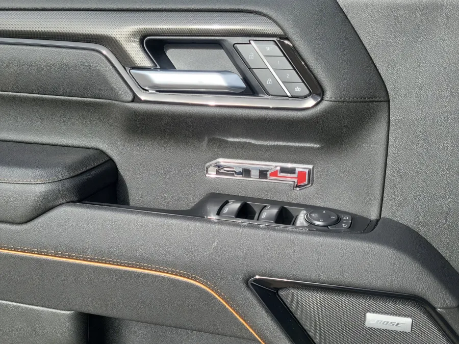 2026 GMC Sierra 1500 AT4 | Photo 19 of 24