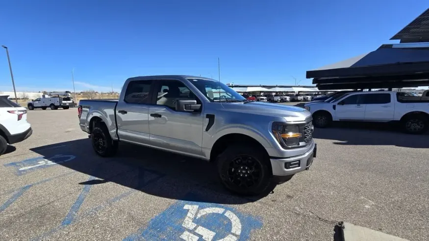 2026 Ford F-150 | Photo 3 of 29
