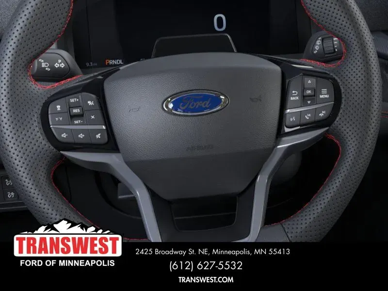 2026 Ford Explorer ST-Line | Photo 11 of 23