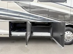 2026 Newmar Dutch Star 4081 | Thumbnail Photo 25 of 30