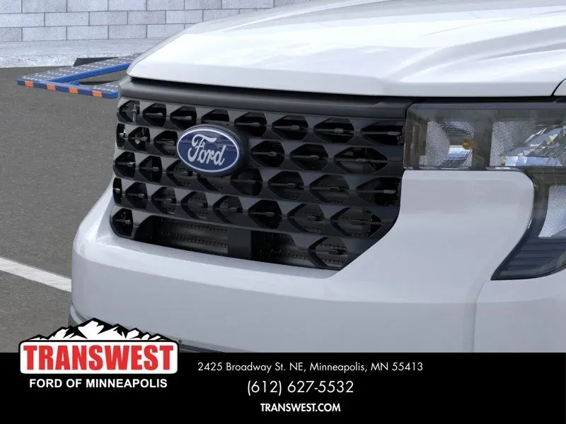 2026 Ford Maverick XL | Photo 17 of 24