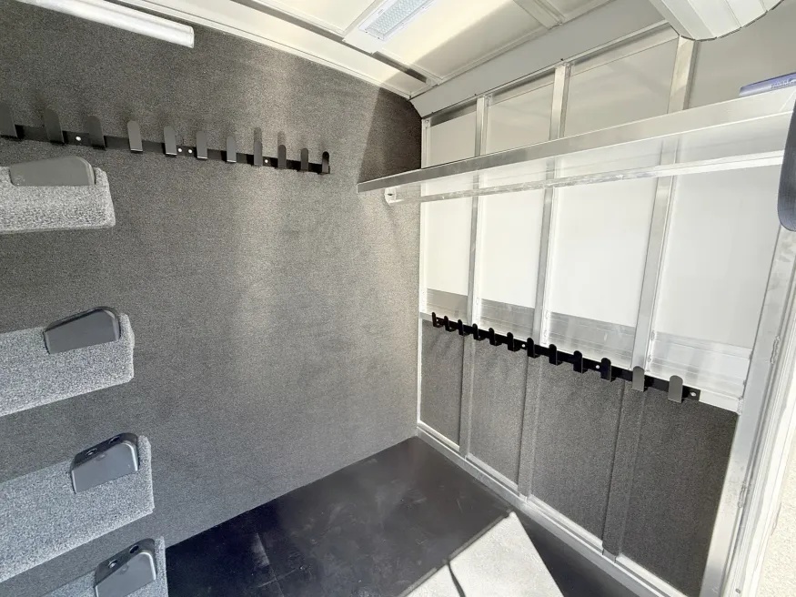 2026 Cimarron Norstar 4HGN Head to Head | Photo 13 of 22