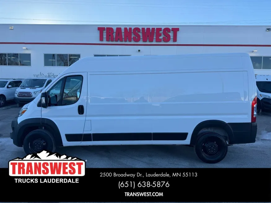 2023 RAM ProMaster 2500 High Roof | Photo 2 of 20
