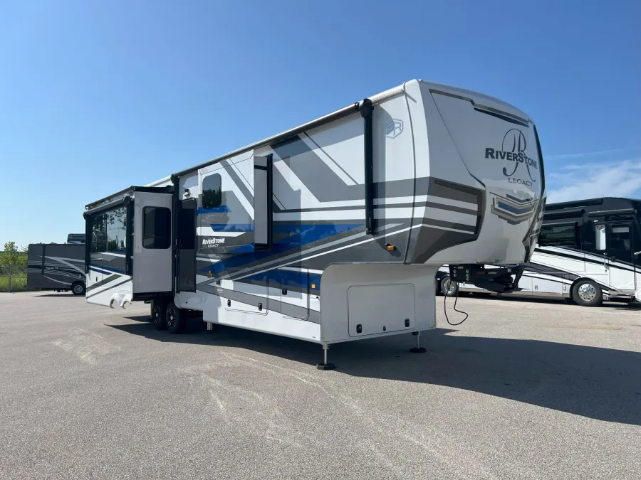 2025 Forest River Riverstone Legacy 39RKFB | Photo 6 of 25