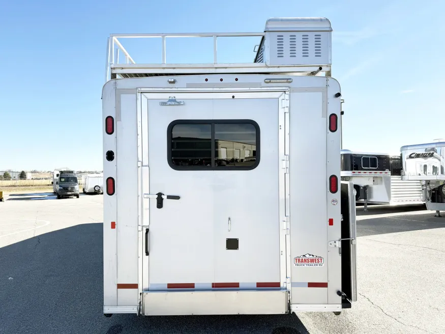 2021 Logan Coach Select 812 3HLQ | Photo 17 of 27