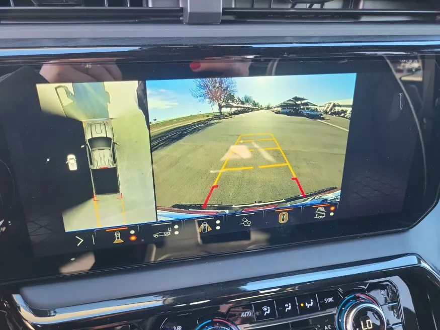 2026 GMC Sierra 2500HD AT4X | Photo 16 of 23