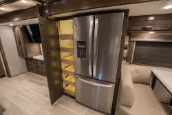 2026 Newmar Dutch Star 4369 | Thumbnail Photo 15 of 25