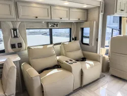 2026 Tiffin Phaeton 37 BH | Thumbnail Photo 15 of 43