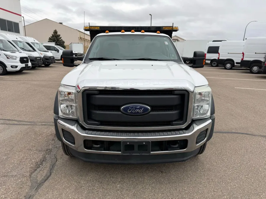 2016 Ford Super Duty F-550 XL | Photo 13 of 20