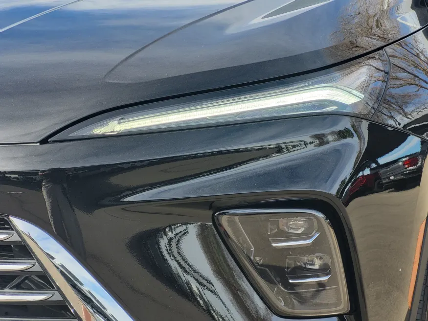 2025 Buick Enclave Preferred | Photo 7 of 24