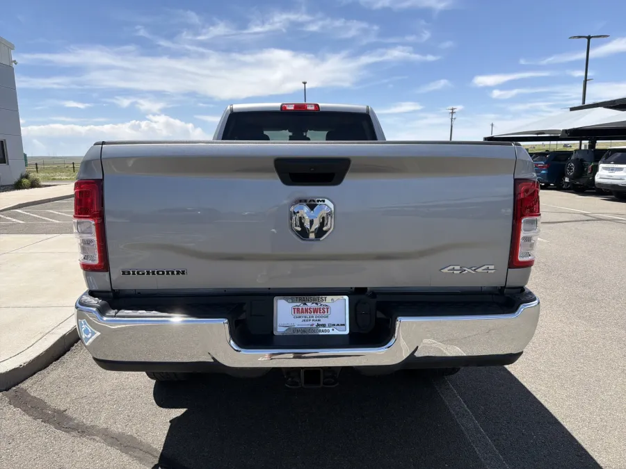 2022 RAM 2500 Big Horn | Photo 7 of 20