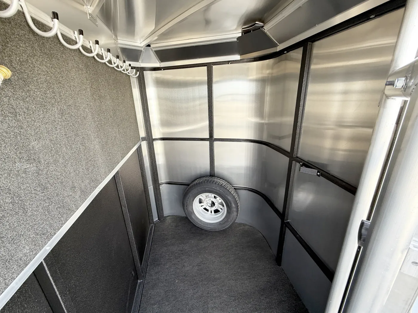 2026 Logan Coach Bullseye 3HBP | Photo 5 of 14