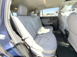 2021 Toyota Highlander XLE | Thumbnail Photo 18 of 22