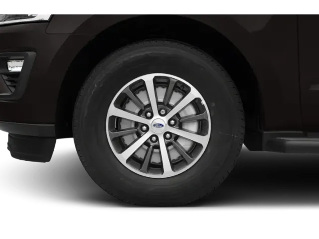2018 Ford Expedition | Photo 7 of 13