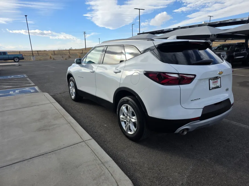2020 Chevrolet Blazer LT | Photo 5 of 20