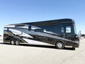 2026 Newmar Essex 4551