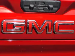 2026 GMC Sierra 2500HD AT4 | Thumbnail Photo 10 of 25