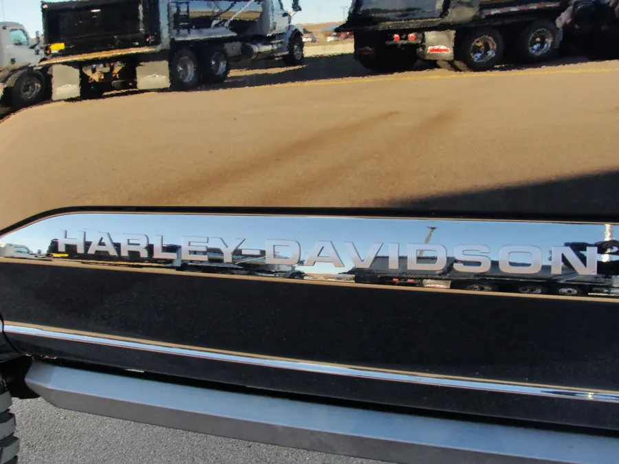 2026 Ford F-250 Lariat | Photo 7 of 19