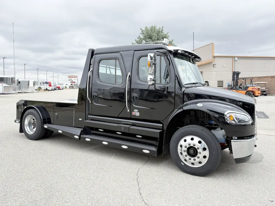 2025 Freightliner M2 106 Plus Summit Hauler | Photo 22 of 22
