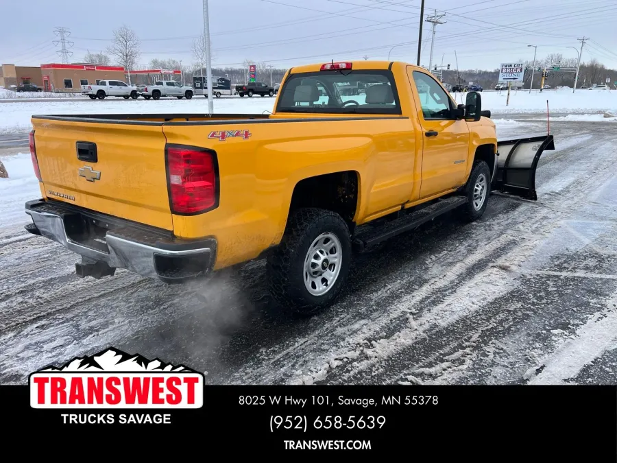 2017 Chevrolet Silverado 3500HD Work Truck | Photo 8 of 14