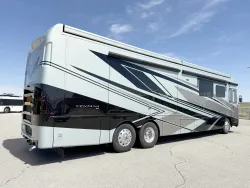 2027 Newmar Ventana 4345 | Thumbnail Photo 22 of 33