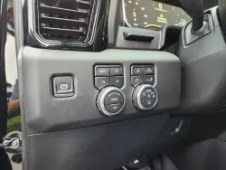 2025 GMC Sierra 2500HD AT4X | Thumbnail Photo 6 of 31