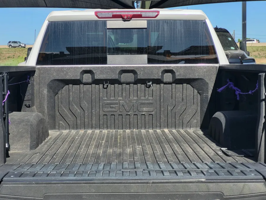 2022 GMC Sierra 1500 Denali Ultimate | Photo 25 of 26