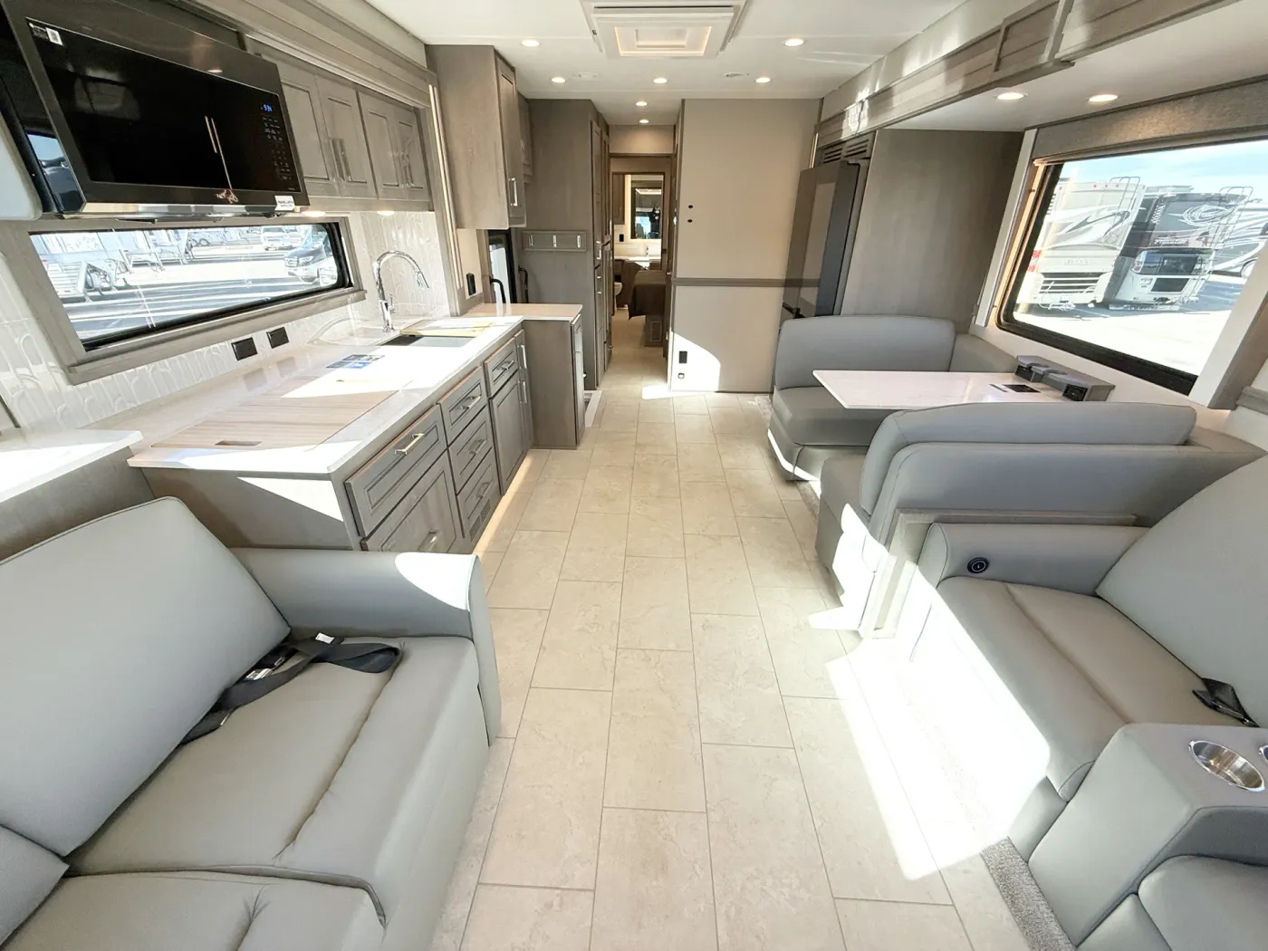 2026 Renegade XL 45 DBM | Photo 4 of 31