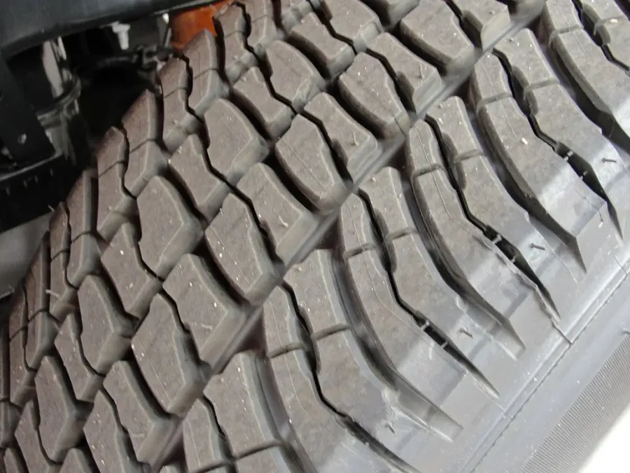 2024 Ford Super Duty F-350 XL | Photo 13 of 15