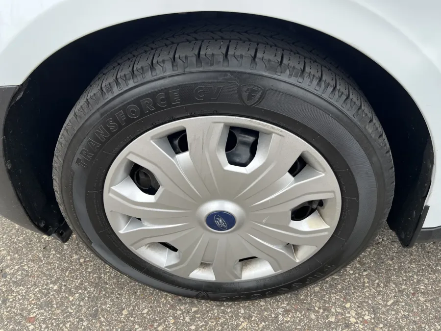 2022 Ford Transit Connect XL | Photo 19 of 21