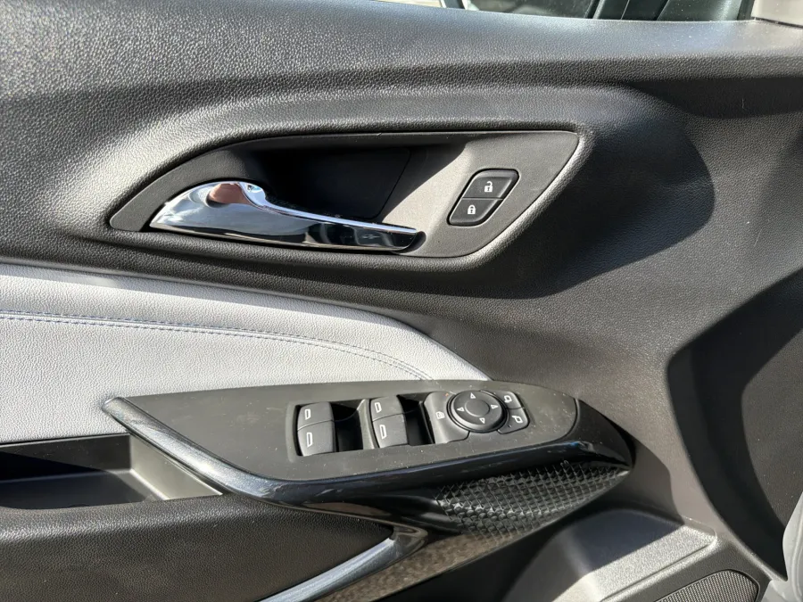 2026 Chevrolet Trax LT | Photo 11 of 19